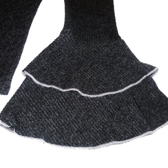 Pullover Sweater NEW SMALL Open Shoulders slim fit Knit Top Long Bell Sleeve - Picture 6 of 7